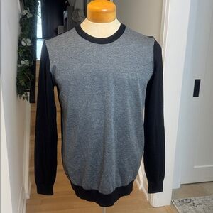 HUGO BOSS Men's Charcoal and Black Crewneck Sweater M